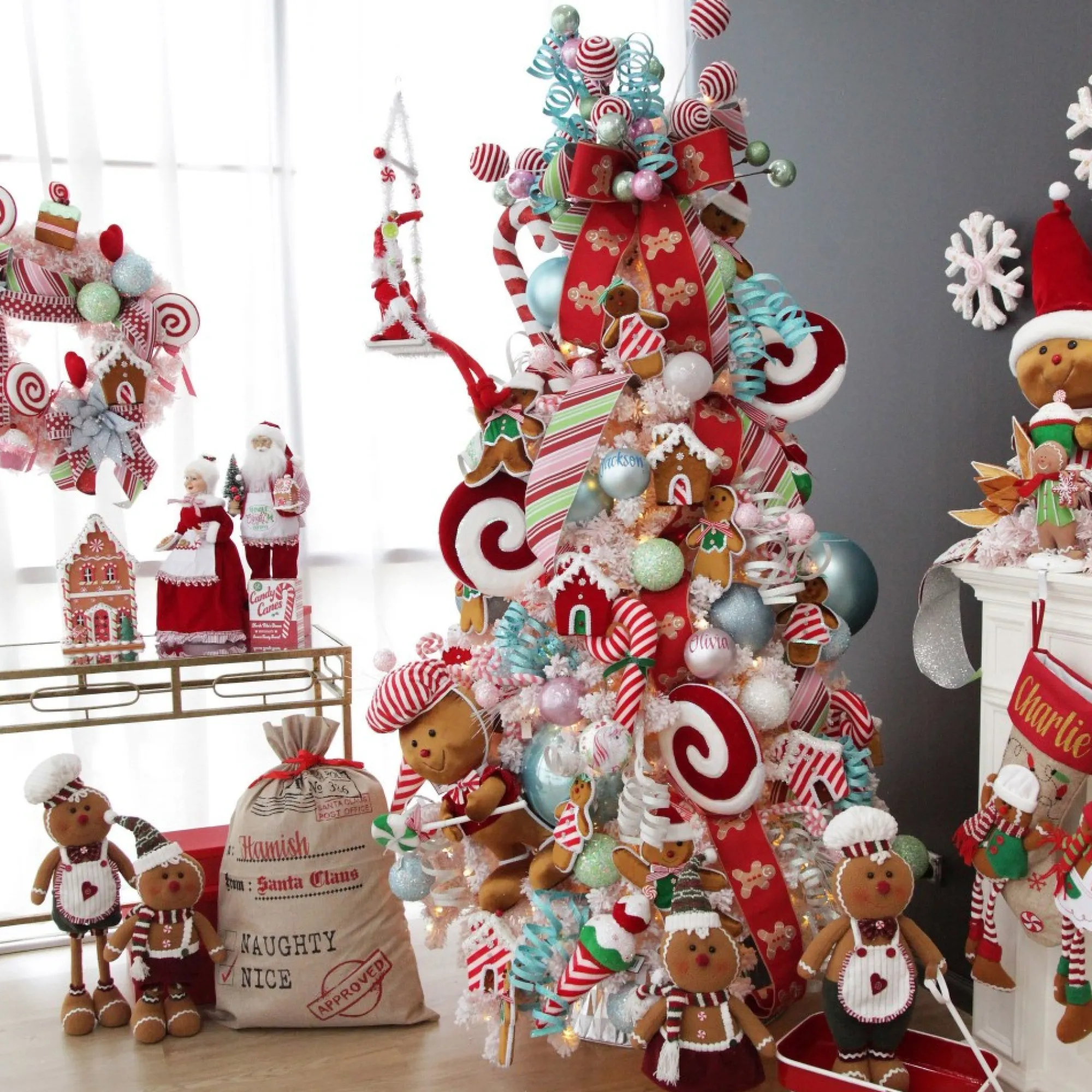 Pre-lit Snow Flocked Pink Fir Christmas Tree Outlet