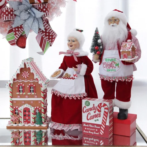 Santa Baking Christmas Ornament Store