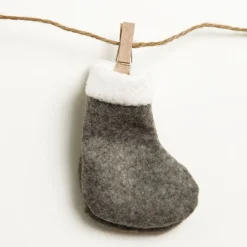 Santa Clothes Line Garland Fashion