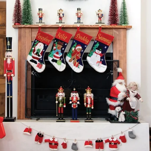 Santa Clothes Line Garland Fashion